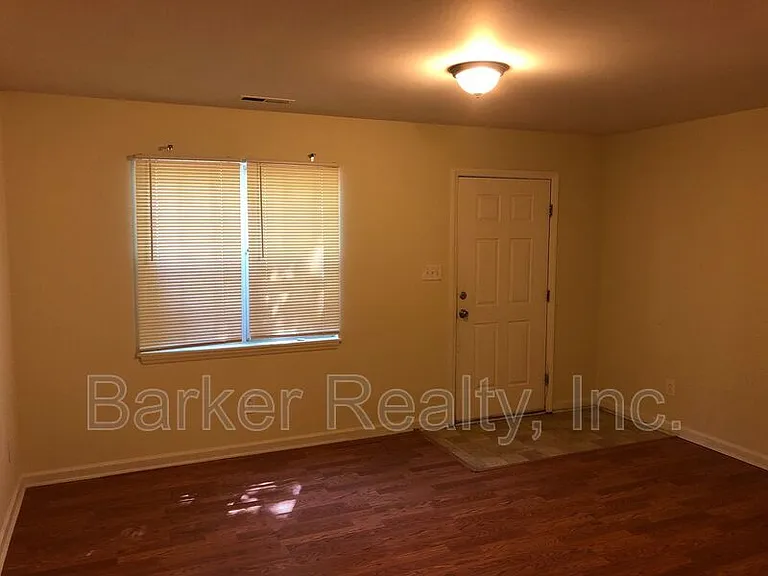 4929 Coral Ridge Ct #101 — Photo 3