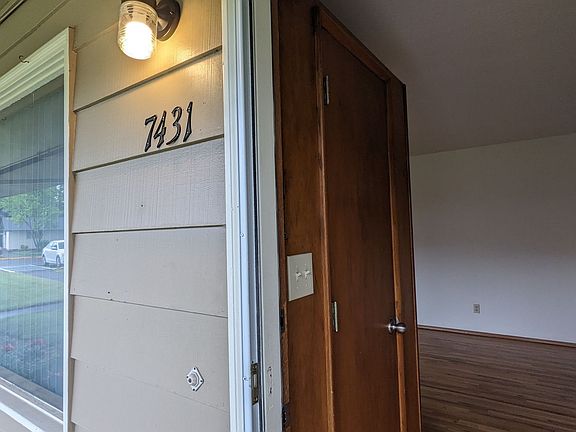 4th image of 7403 Tennessee Ln #7431