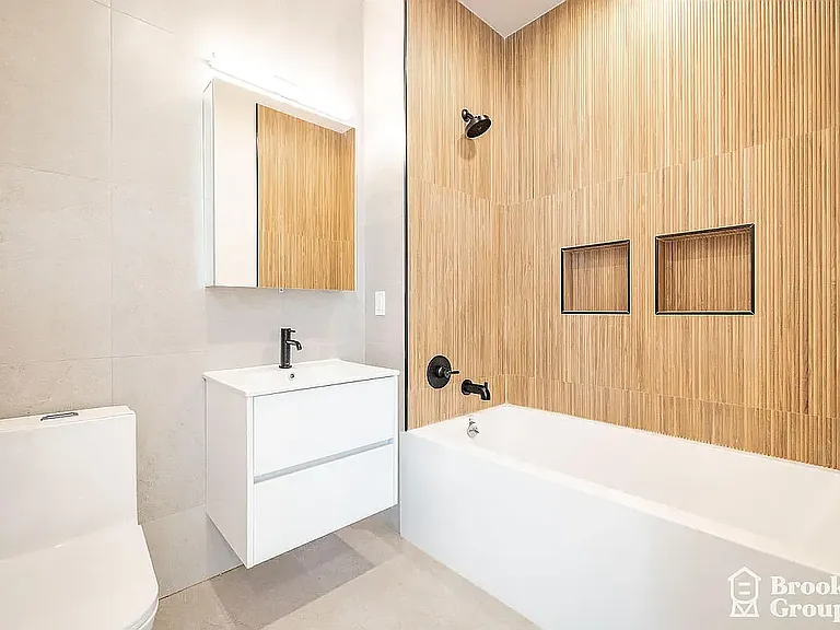 3308 Glenwood Rd #4 — Photo 13