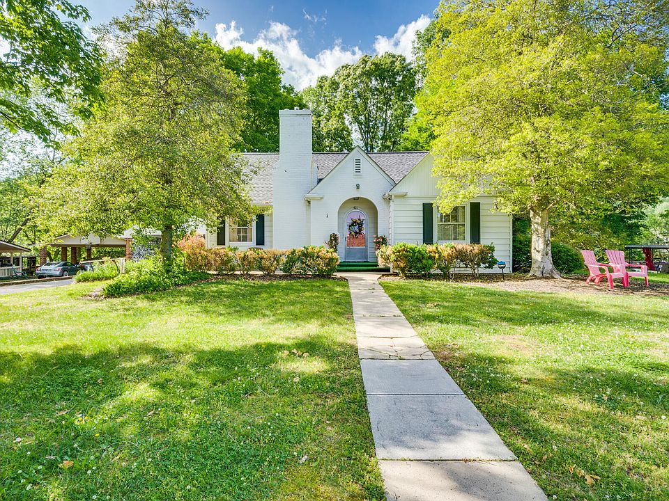 1st image of 431 Circle Dr