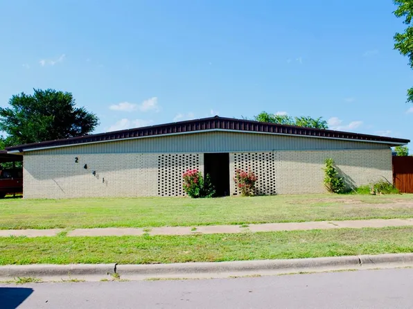 2441 SW 77th St, Oklahoma City, OK 73159
