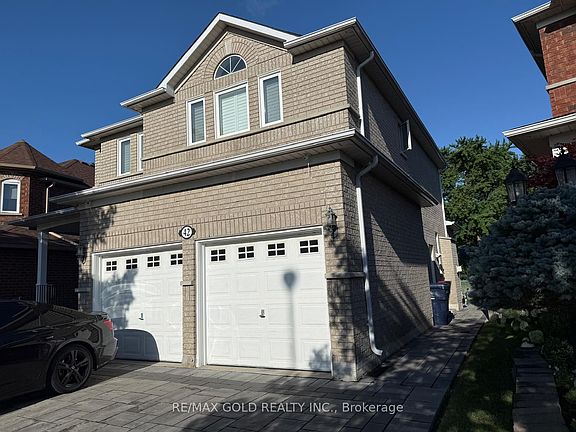 4th image of 42 Stonebridge Blvd