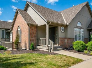 15140 S Symphony 1400 Dr, Olathe, KS 66062