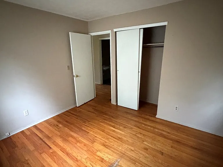 3227 Urban Ave — Photo 6