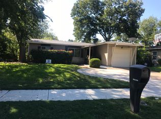 2112 Ridgeway St, Arlington, TX 76010