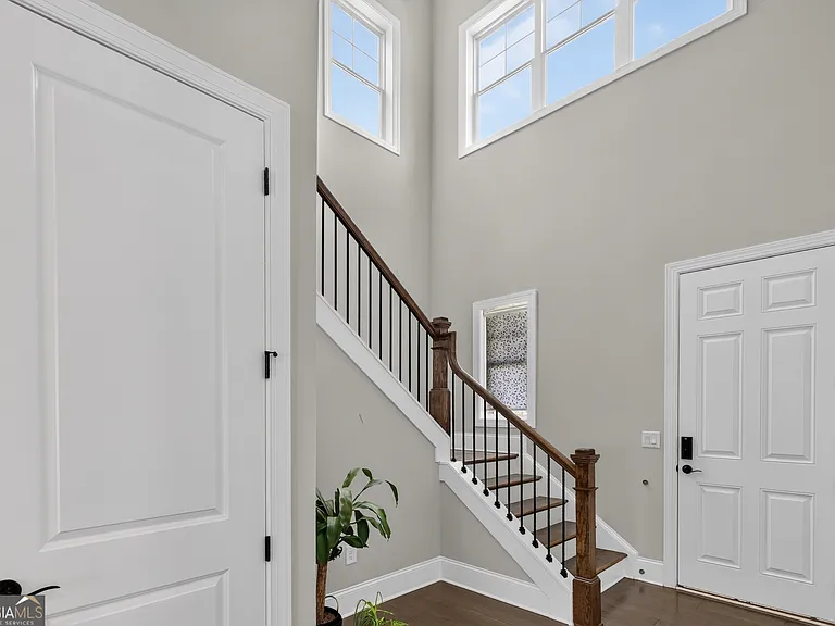 242 Tillman Pass — Photo 15