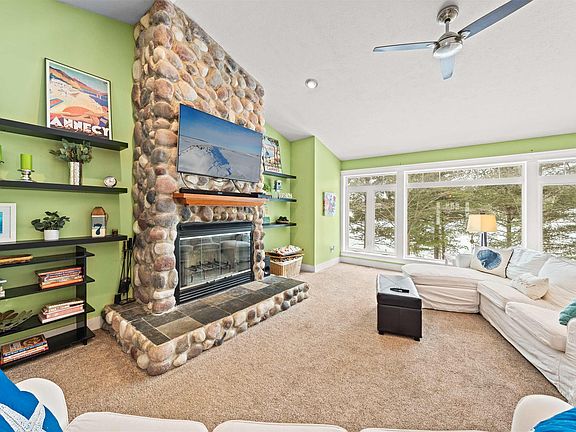 5th image of 3214 Tibbets Dr