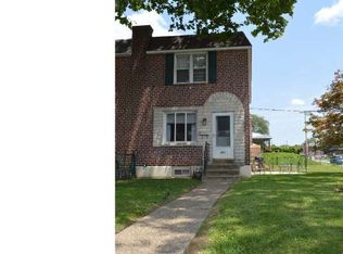 851 Taylor Dr, Folcroft, PA 19032