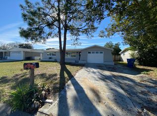 5310 Sparrow Dr, Holiday, FL 34690