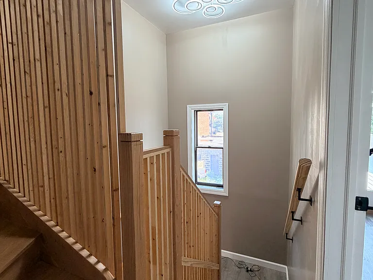 1321 Columbus Ave — Photo 35