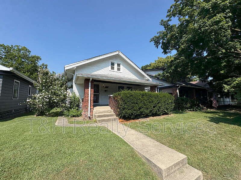 1st image of 816 N Grant Ave