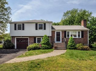121 Carol Dr, Dedham, MA 02026