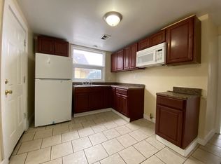 648 Elm St #B, New Haven, CT 06511