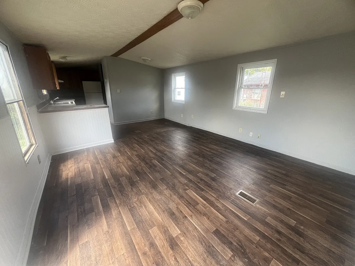 Building Photo - 118 Wirt Ct #4