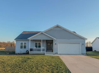 1104 Short Dr, Knox, IN 46534