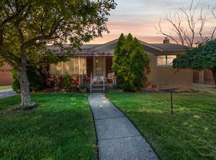 24201 Curie St, Warren, MI 48091