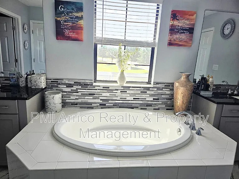 12860 Satin Lily Dr — Photo 19