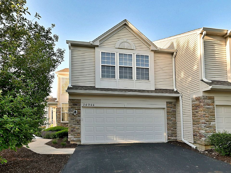 1st image of 24944 W Franklin Ln #24944