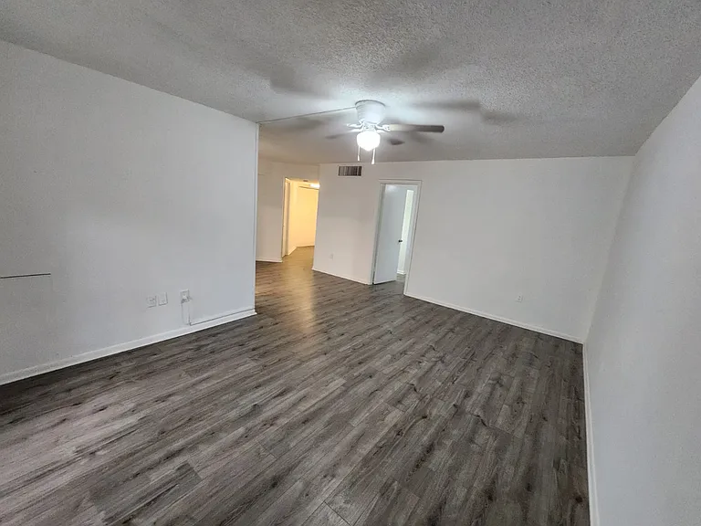 9091 Lime Bay Blvd — Photo 8
