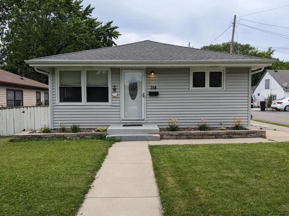 314 Coolidge AVENUE, Waukesha, WI 53186