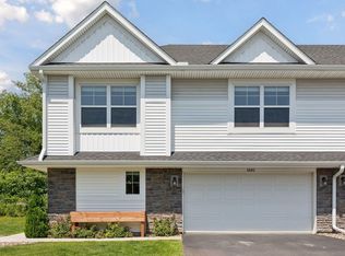 5840 Moonlight Way NE, Prior Lake, MN 55372