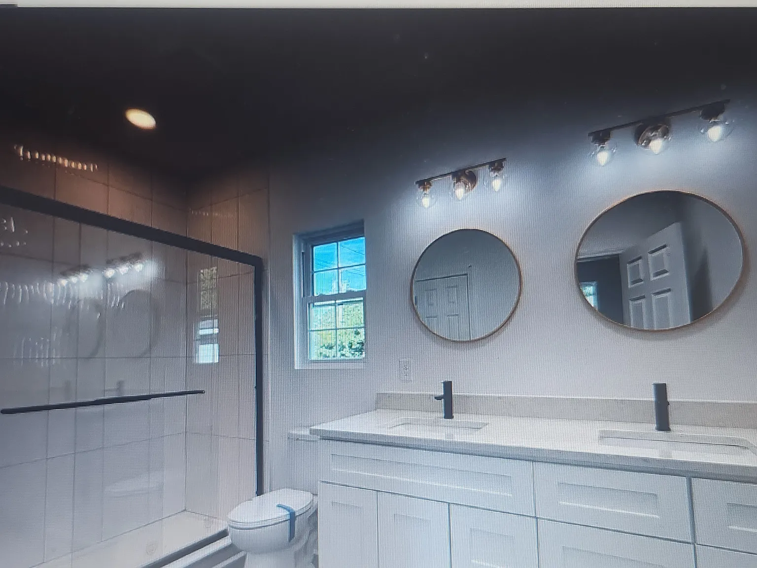 3 bed, 1320 sqft, $1,800 — Photo 3