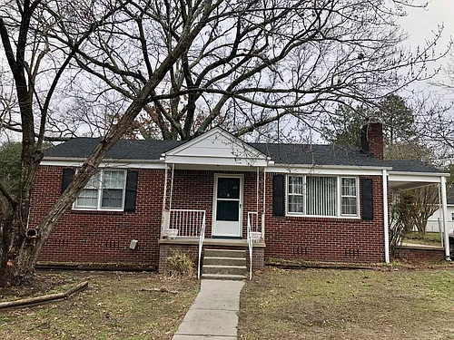 144 Pineview Rd Photo 1