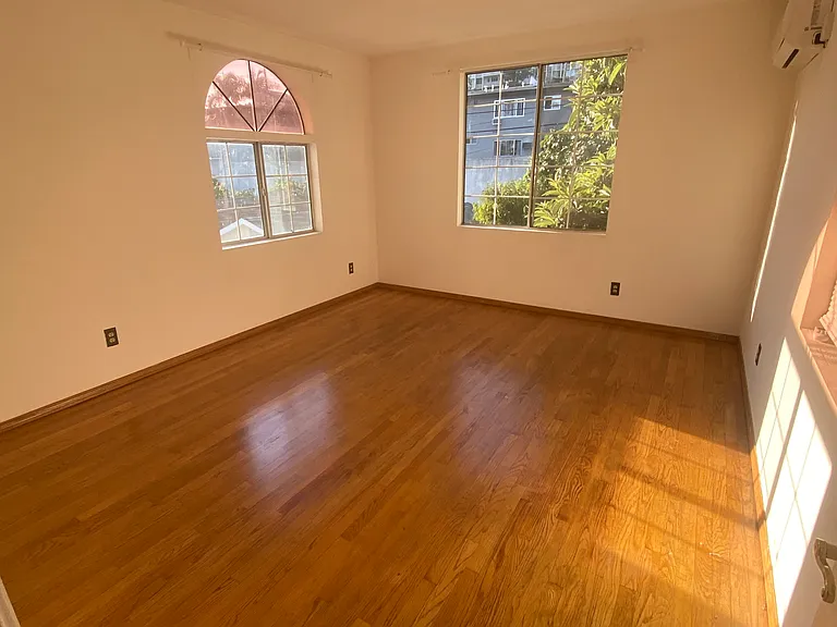 4425 Avocado St #2 — Photo 14