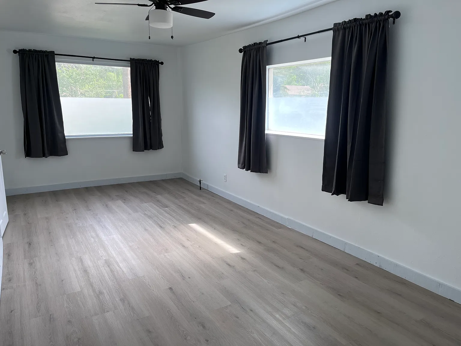 2 bed, 896 sqft, $2,150 — Photo 3