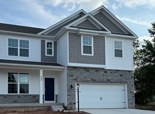 135 Bella Dr, York, PA 17315