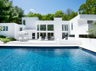 16 Wigwam View Ln, East Hampton, NY 11937