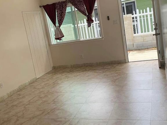 2nd image of 1570 Haloa Dr #1