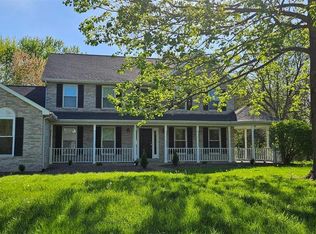 121 S Lindenwood Dr, Collinsville, IL 62234