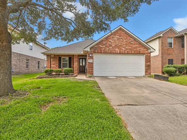 10331 Whisper Bluff Dr, Humble, TX 77396