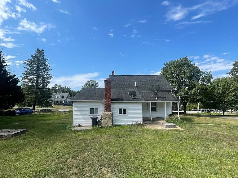 21328 Mount Lena Rd — Photo 3