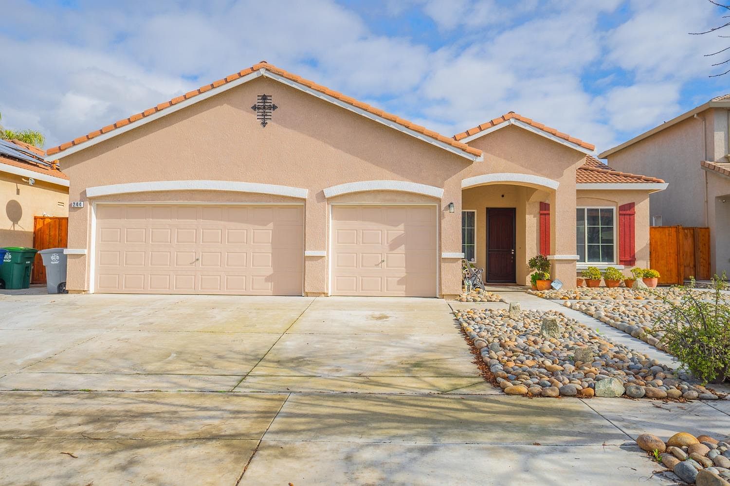 244 Murano St, Los Banos, CA 93635 | Zillow