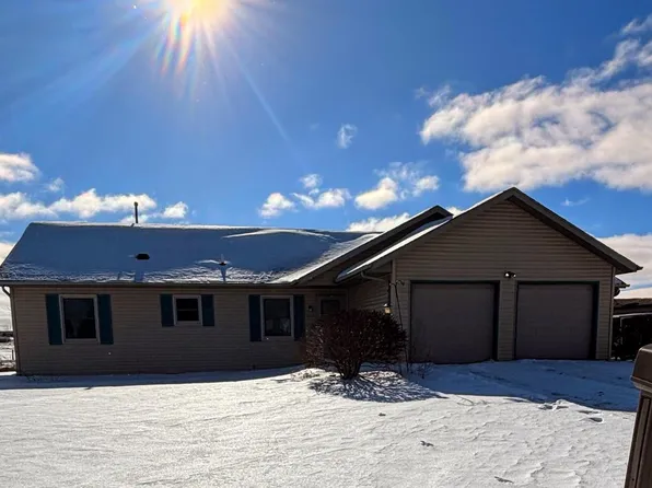 1633 Carlson PLACE, Watertown, WI 53094