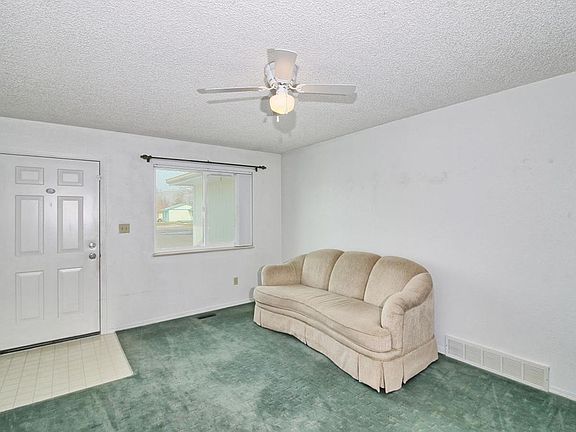 4th image of 3279 El Jardin Dr
