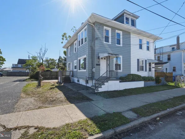 11 Green St E, Millville, NJ 08332