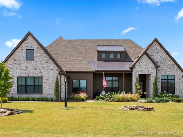 6432 N Blue Sage Dr, Owasso, OK 74055