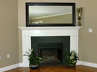 393 Shawsheen Ave, Wilmington, MA 01887