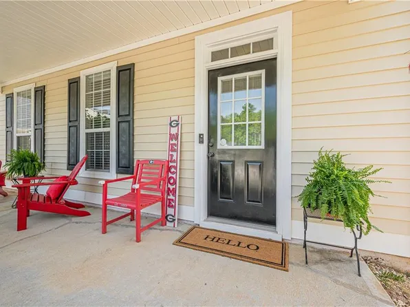 311 Summerstone Ct, Canton, GA 30114