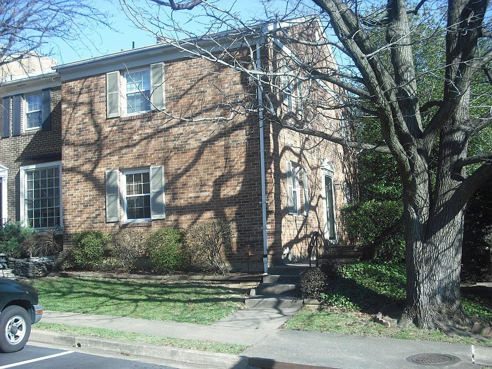 1st image of 4539 Pinecrest Heights Dr