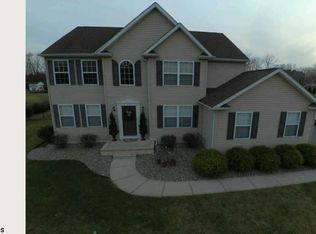 71 E Weymouth Rd, Vineland, NJ 08360