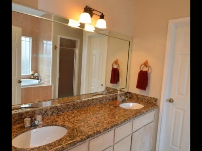 6012 Rusty Nail Dr — Photo 10