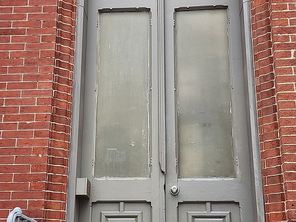 2nd image of 13 W Preston St #13E