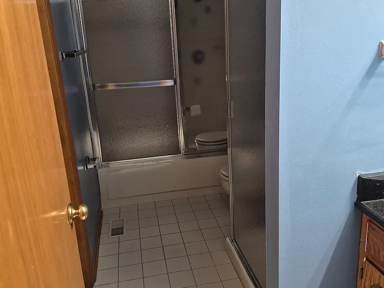 405 S Wenbriar Sq — Photo 6