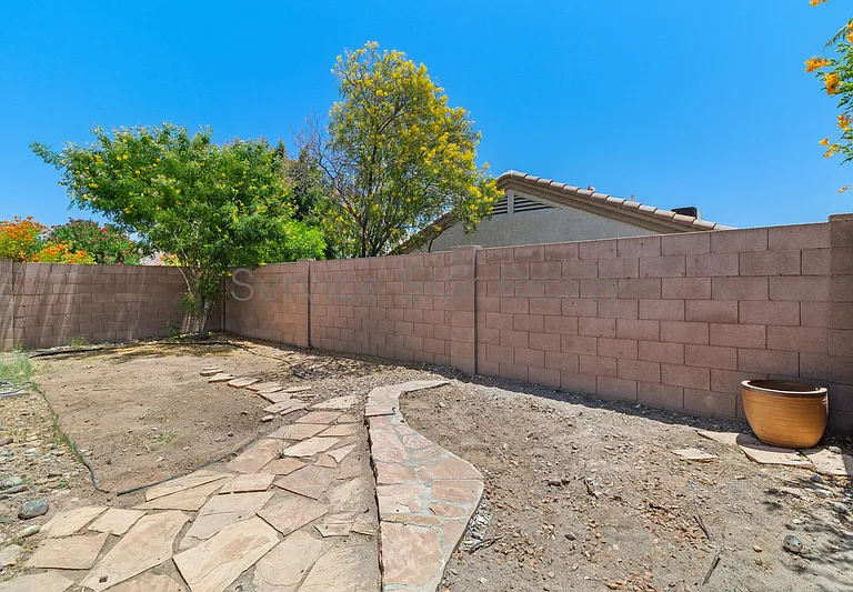 3039 E Hononegh Dr — Photo 20
