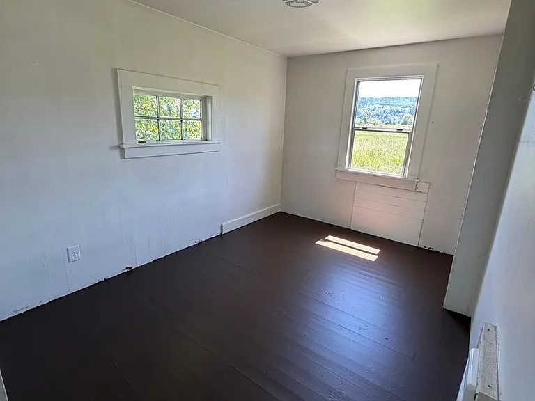 11393 Carver Rd — Photo 16
