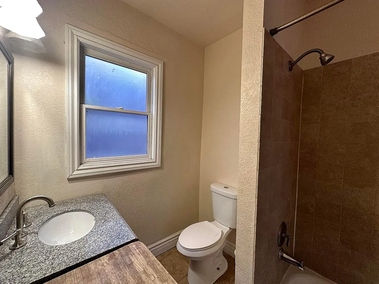 4 bed, 1150 sqft, $1,750 — Photo 3